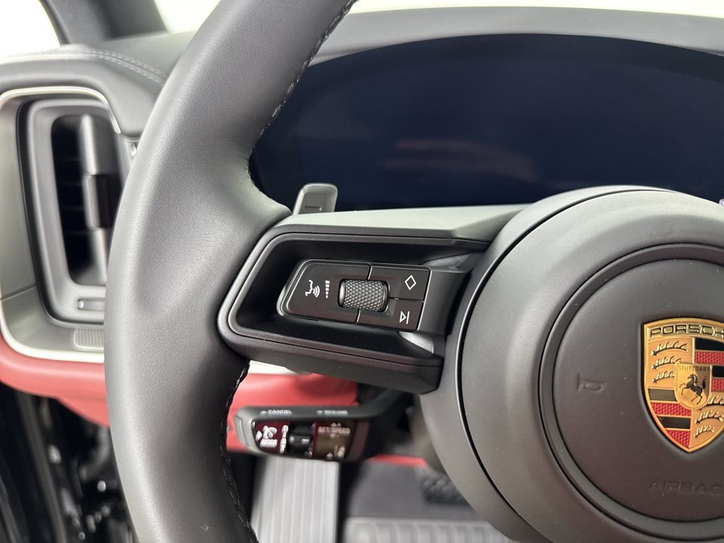 New 2026 Porsche Cayenne AWD/4WD image 36