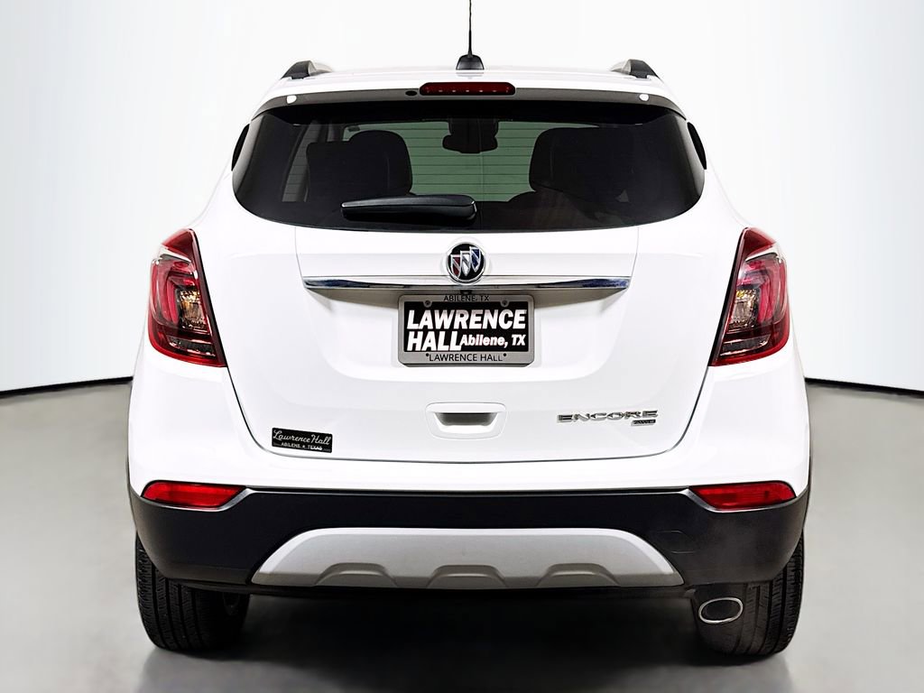 Used 2022 Buick Encore Preferred w/ Safety Package AWD/4WD image 5