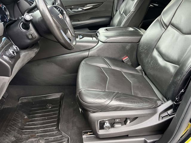 Used 2016 Cadillac Escalade Platinum image 25
