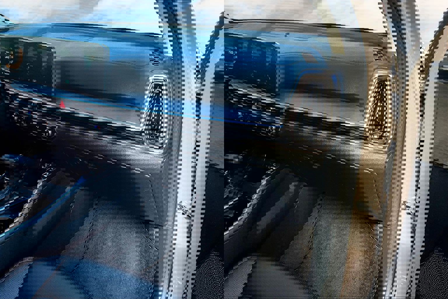 Used 2025 Kia Sorento X-Line EX image 18