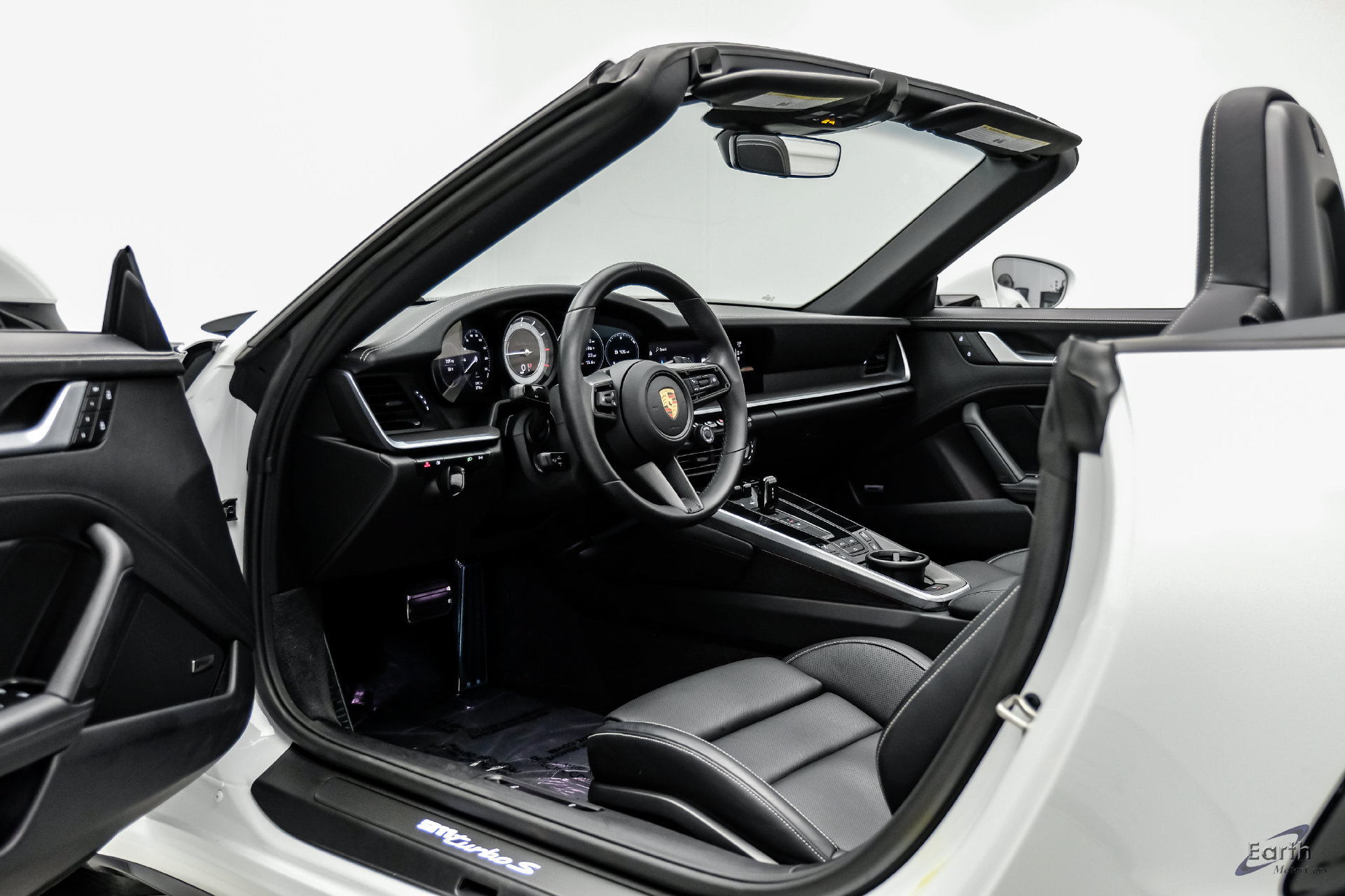 Used 2024 Porsche 911 Turbo S AWD/4WD image 42