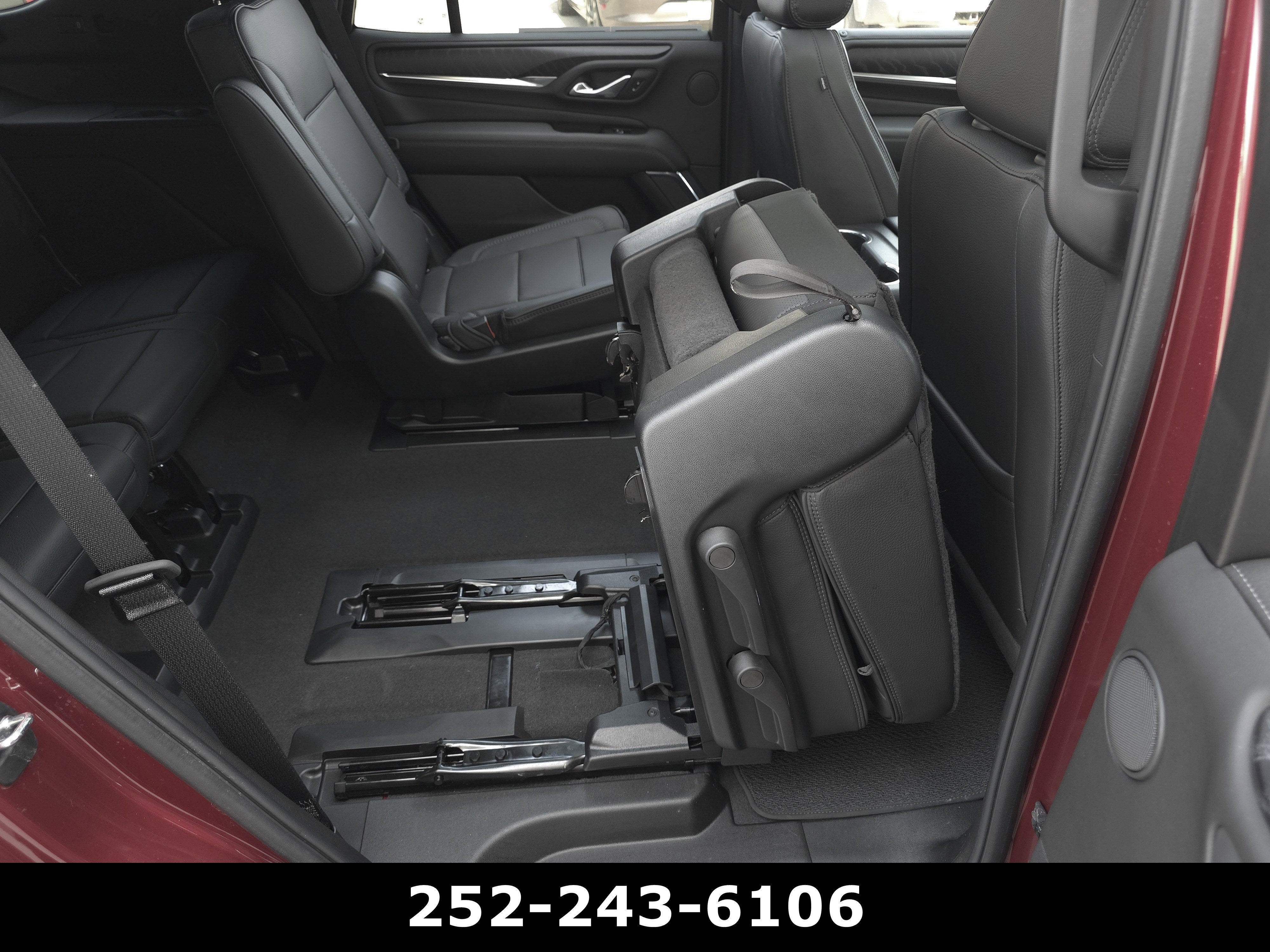 Used 2024 GMC Yukon Denali w/ Max Trailering Package image 41