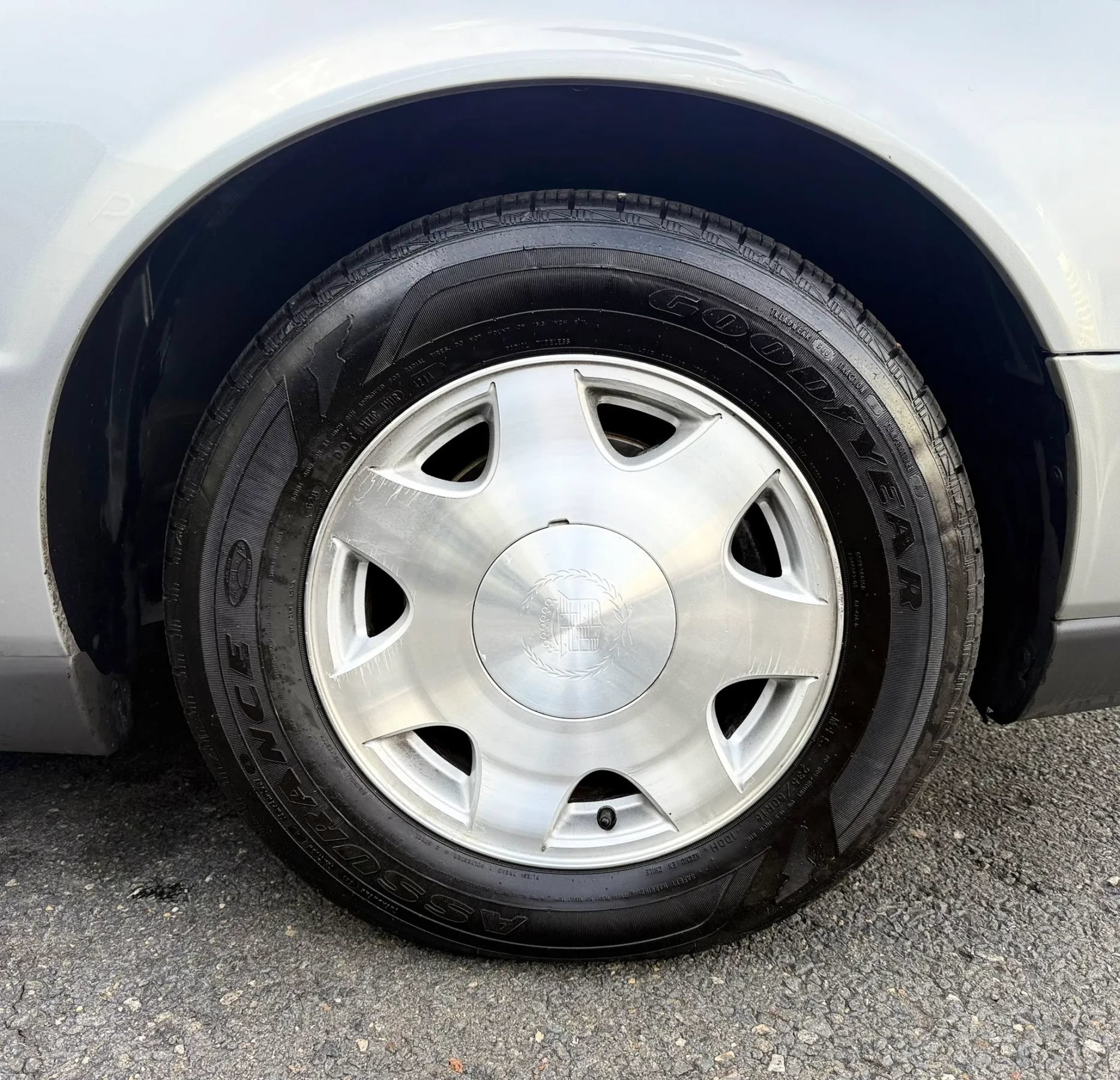 Used 1999 Cadillac Seville SLS w/ Convenience Pkg FWD image 49