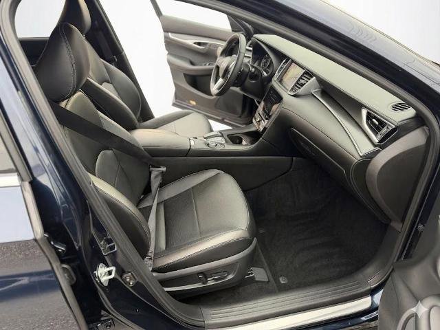Certified 2025 INFINITI QX55 Essential image 12