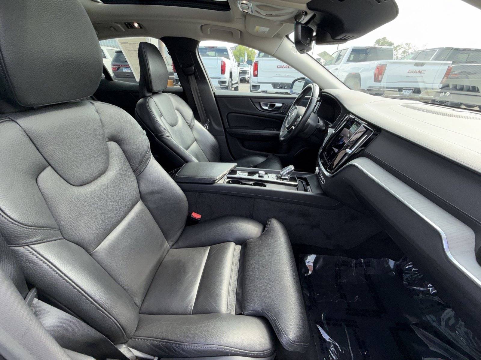 Used 2022 Volvo S60 B5 Inscription AWD/4WD image 27
