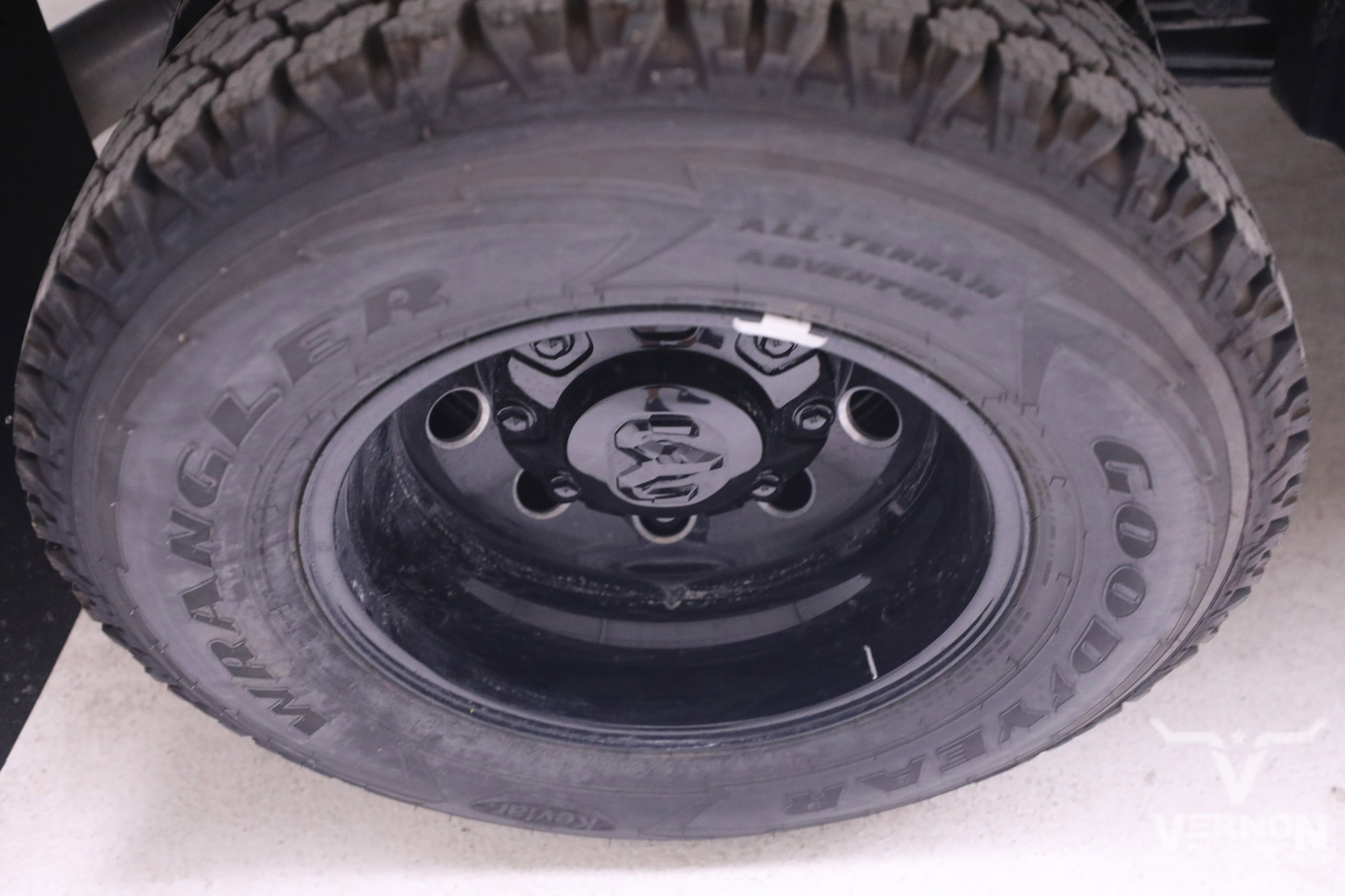 New 2025 RAM 3500 Laramie image 42