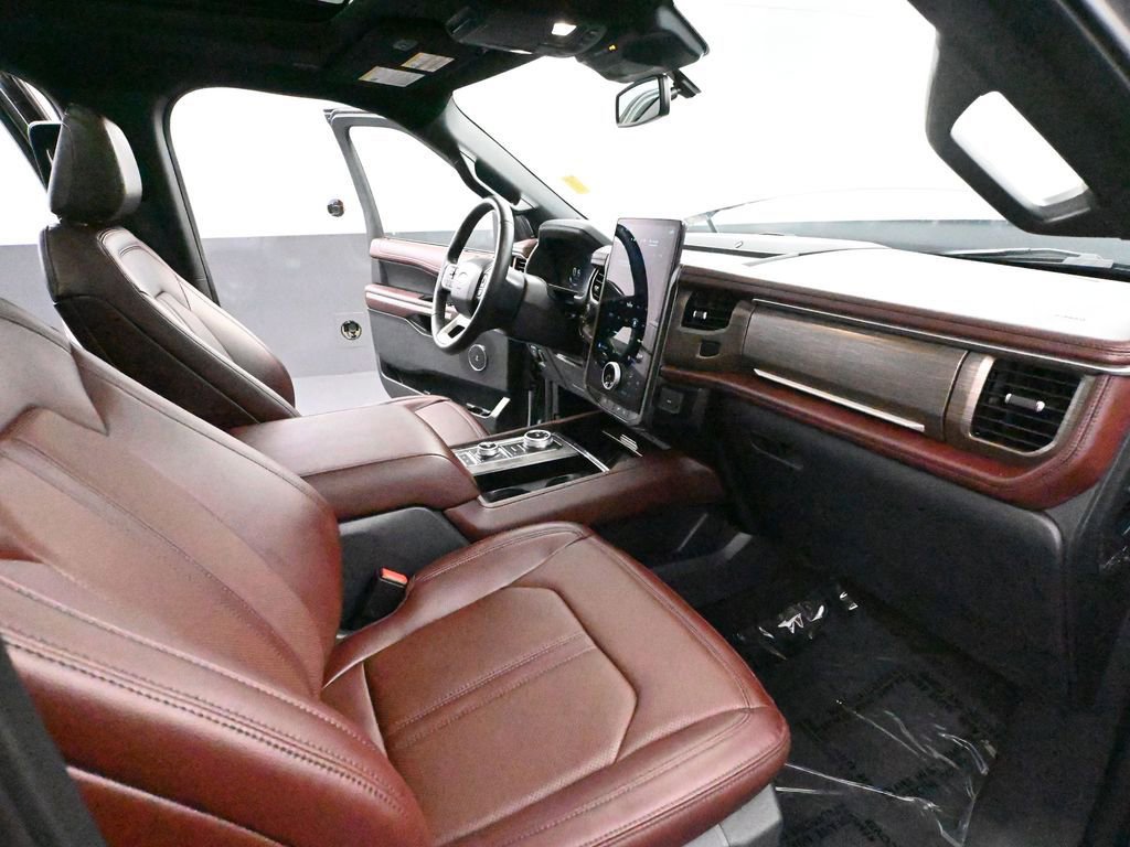 Used 2024 Ford Expedition Max Limited image 57