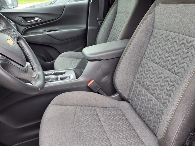 Used 2023 Chevrolet Equinox LT FWD image 3