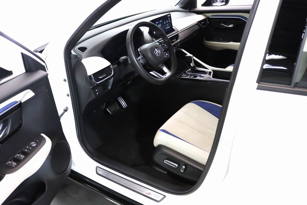 Certified 2025 Acura ADX A-Spec image 14