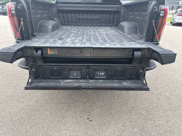 Used 2024 GMC Sierra 2500 AT4X AWD/4WD image 48