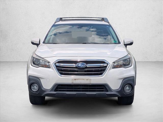 Used 2018 Subaru Outback 2.5i Premium AWD/4WD image 2
