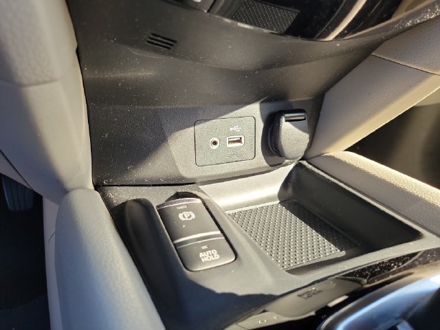 Used 2022 Nissan Rogue Sport SL FWD image 31