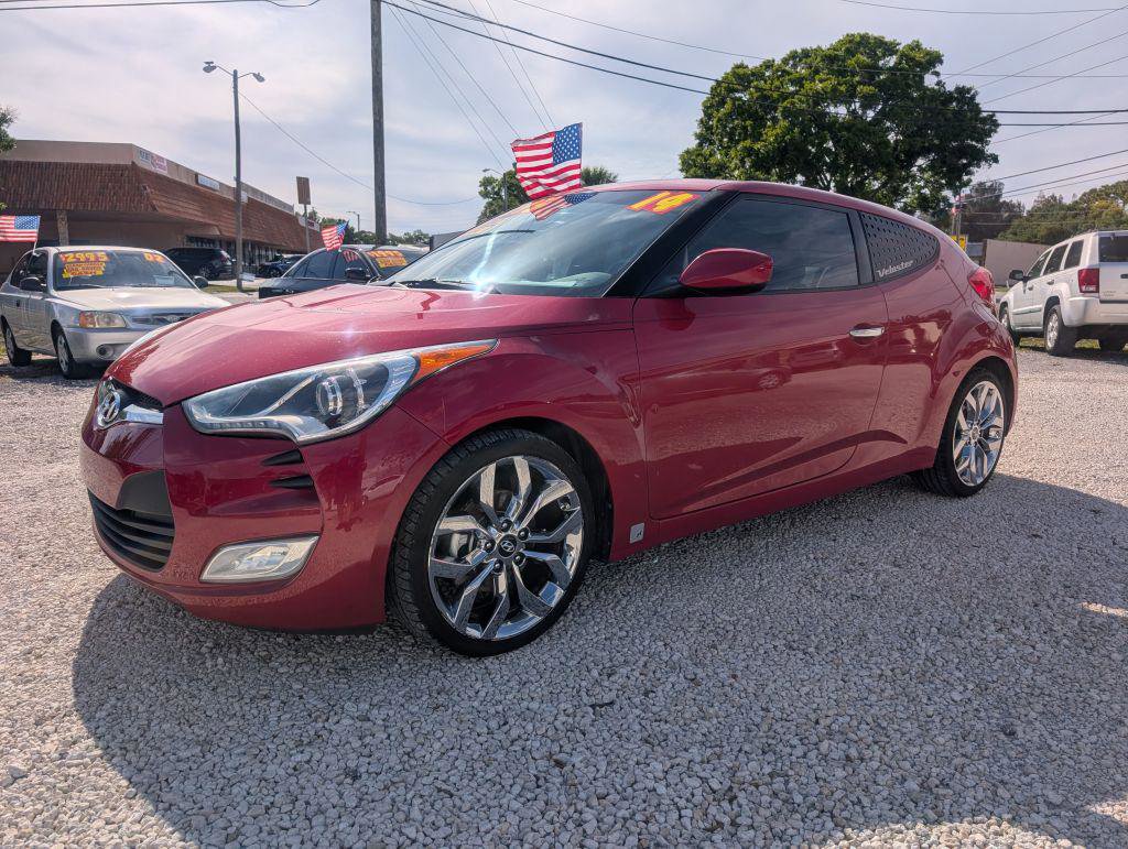 Used 2014 Hyundai Veloster RE:FLEX Edition image 3