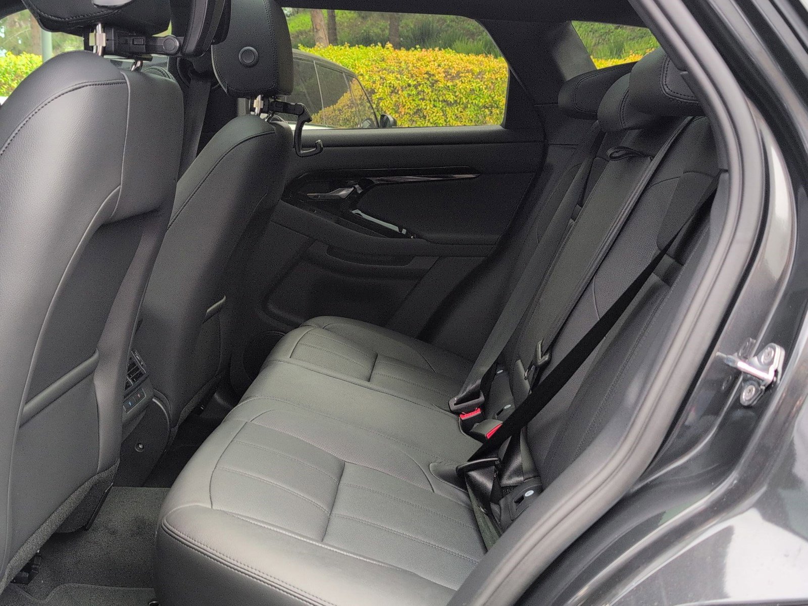 New 2026 Land Rover Range Rover Evoque Dynamic SE AWD/4WD image 15