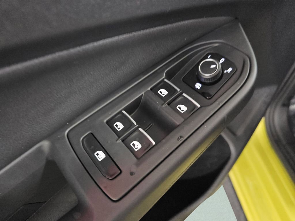 Used 2022 Volkswagen GTI Autobahn image 33