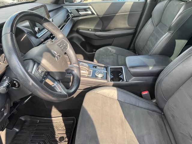 Used 2022 Mitsubishi Outlander SEL Black Edition AWD/4WD image 9