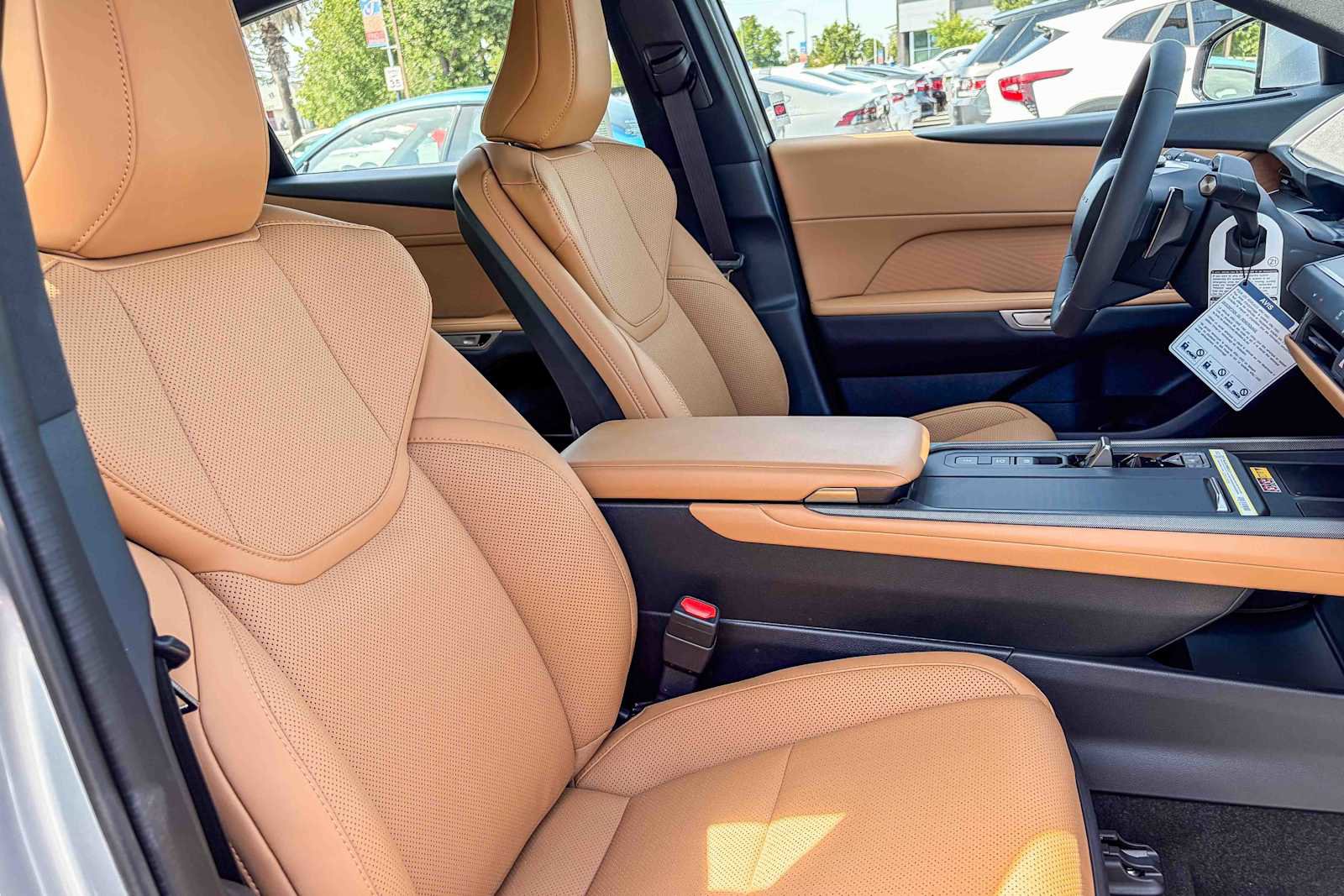 New 2026 Lexus ES 500e AWD/4WD image 17