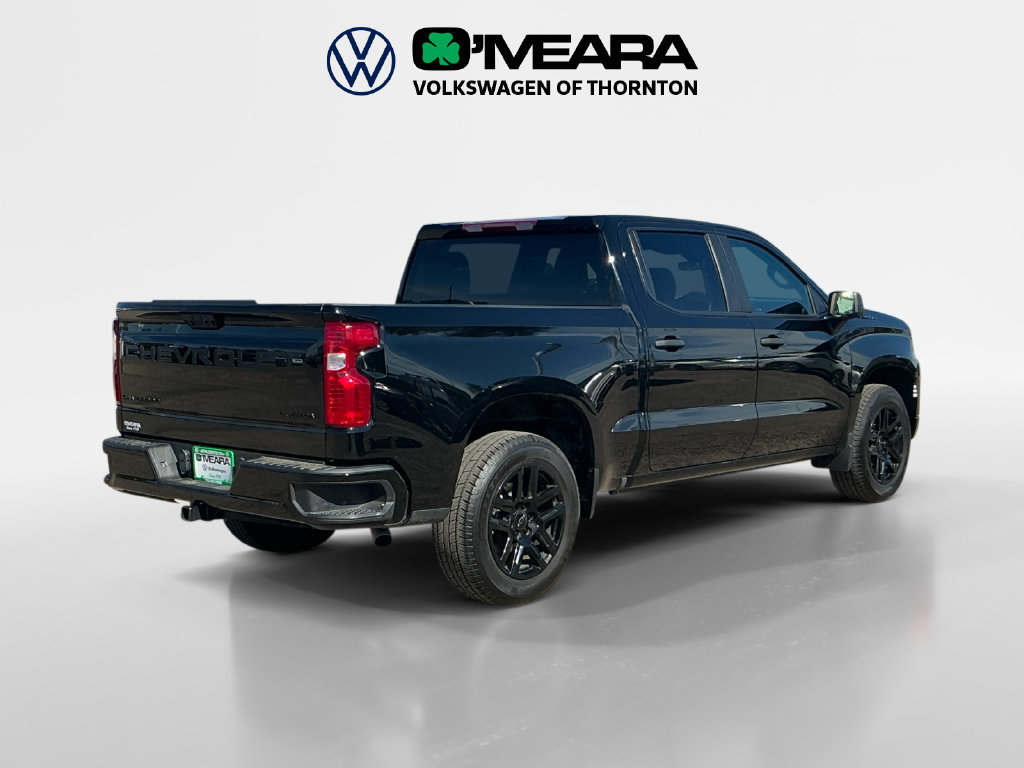 Used 2024 Chevrolet Silverado 1500 Custom w/ LPO, Dark Essentials Package RWD image 5