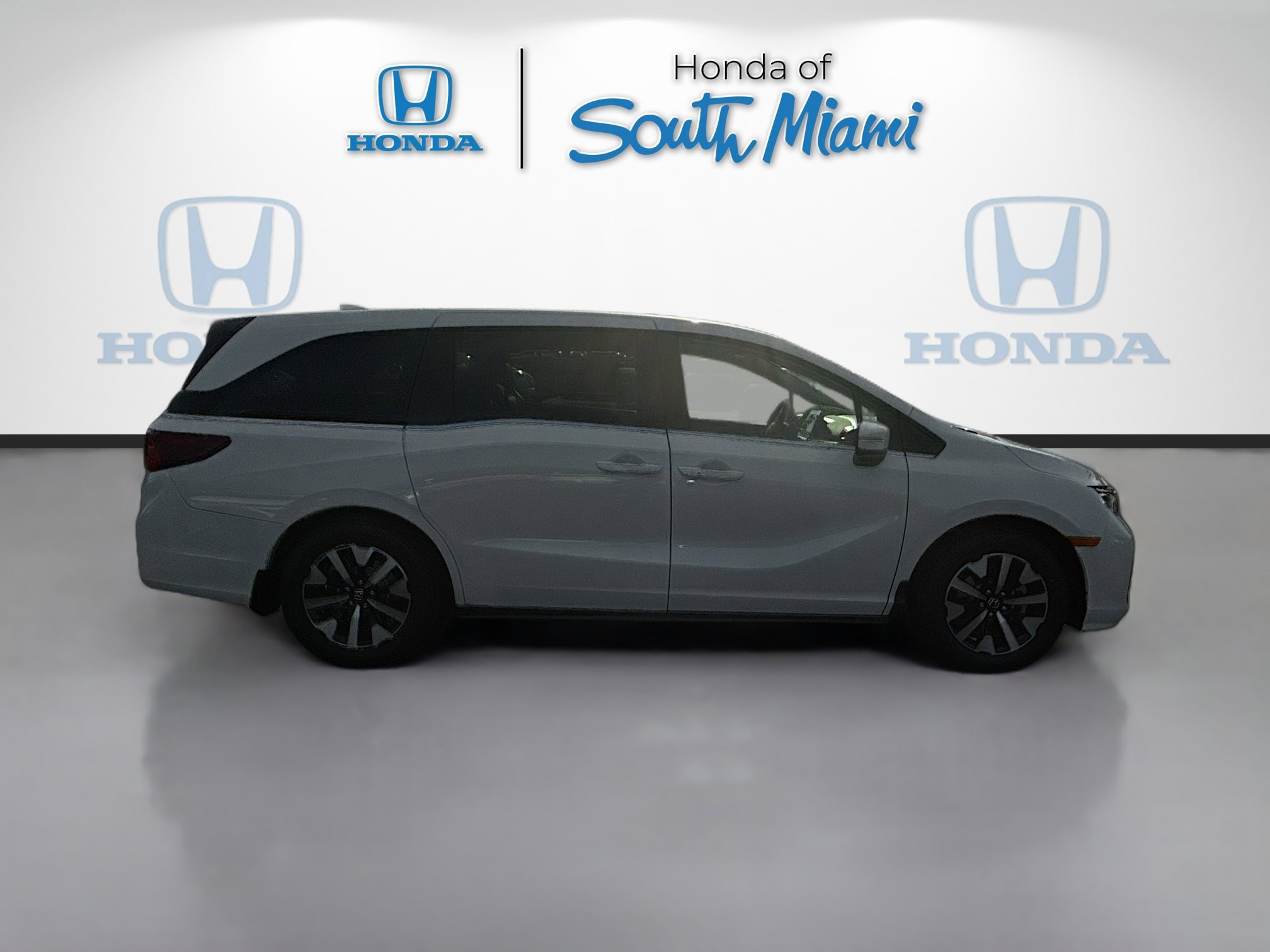 New 2026 Honda Odyssey EX-L image 8