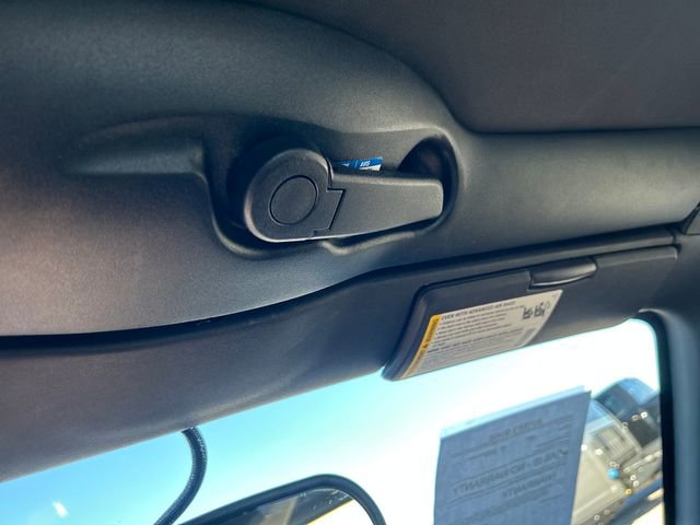 Used 2008 Pontiac Solstice GXP w/ Premium Package image 20