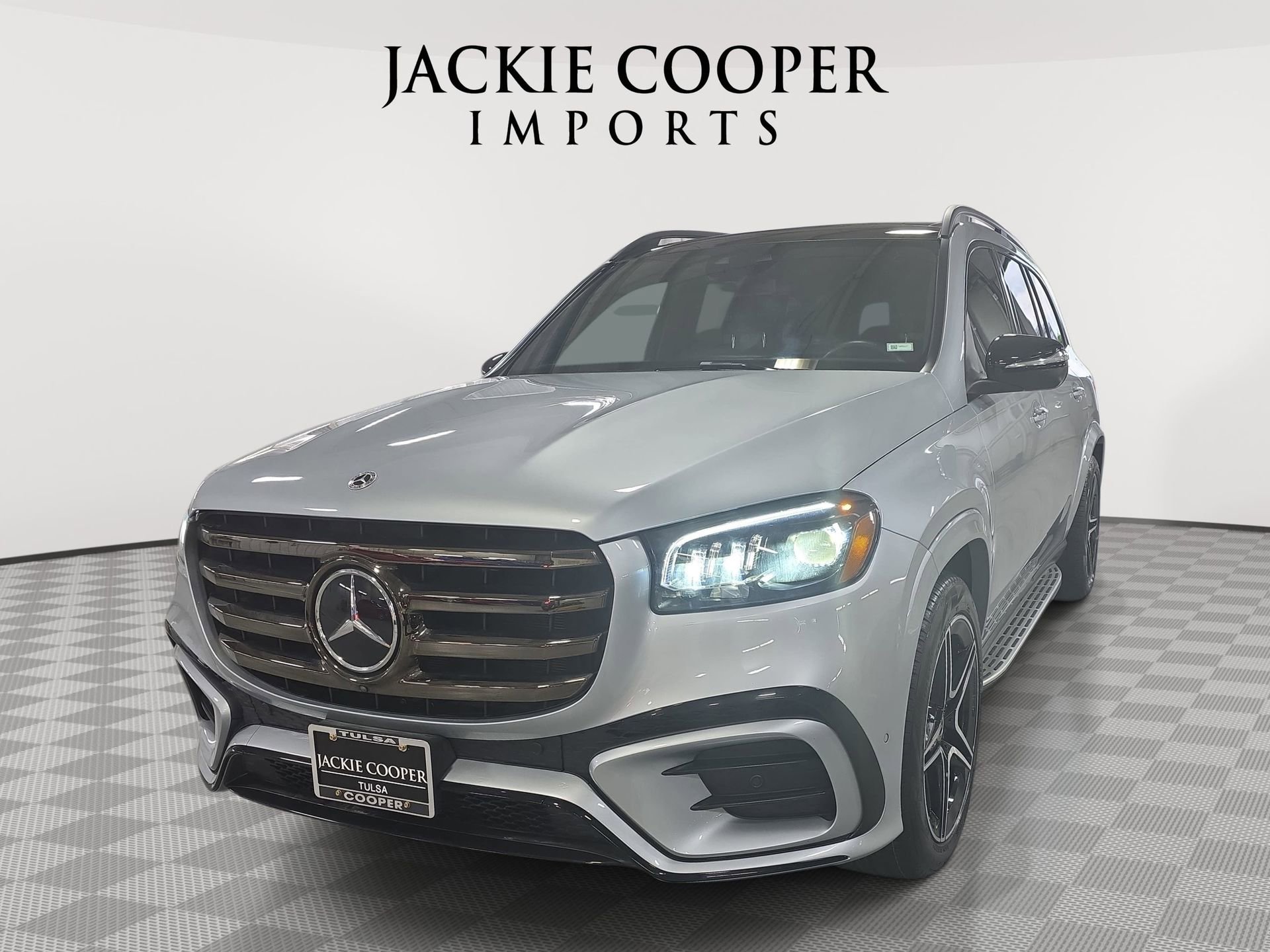 Certified 2025 Mercedes-Benz GLS 450 4MATIC image 1