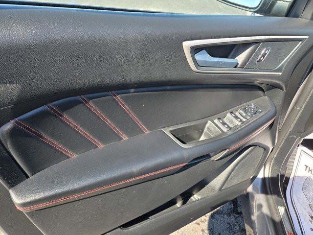 Certified 2024 Ford Edge ST-Line AWD/4WD image 38