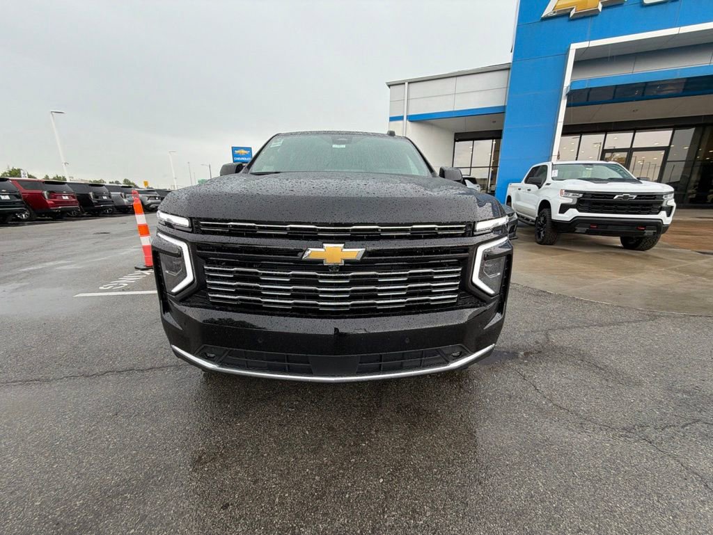 New 2026 Chevrolet Suburban High Country AWD/4WD image 8