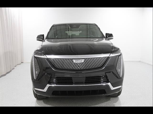 New 2026 Cadillac Escalade IQ Luxury 2 w/ LPO, Floor Liner Package AWD/4WD image 2