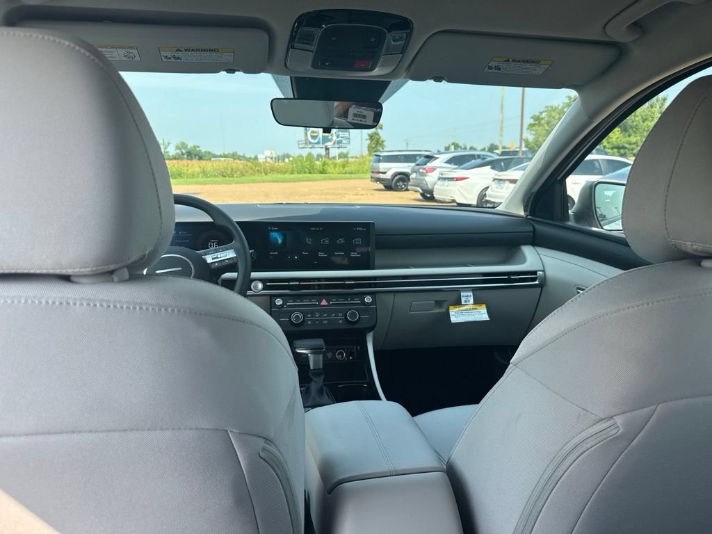 New 2026 Hyundai Tucson SE FWD image 16