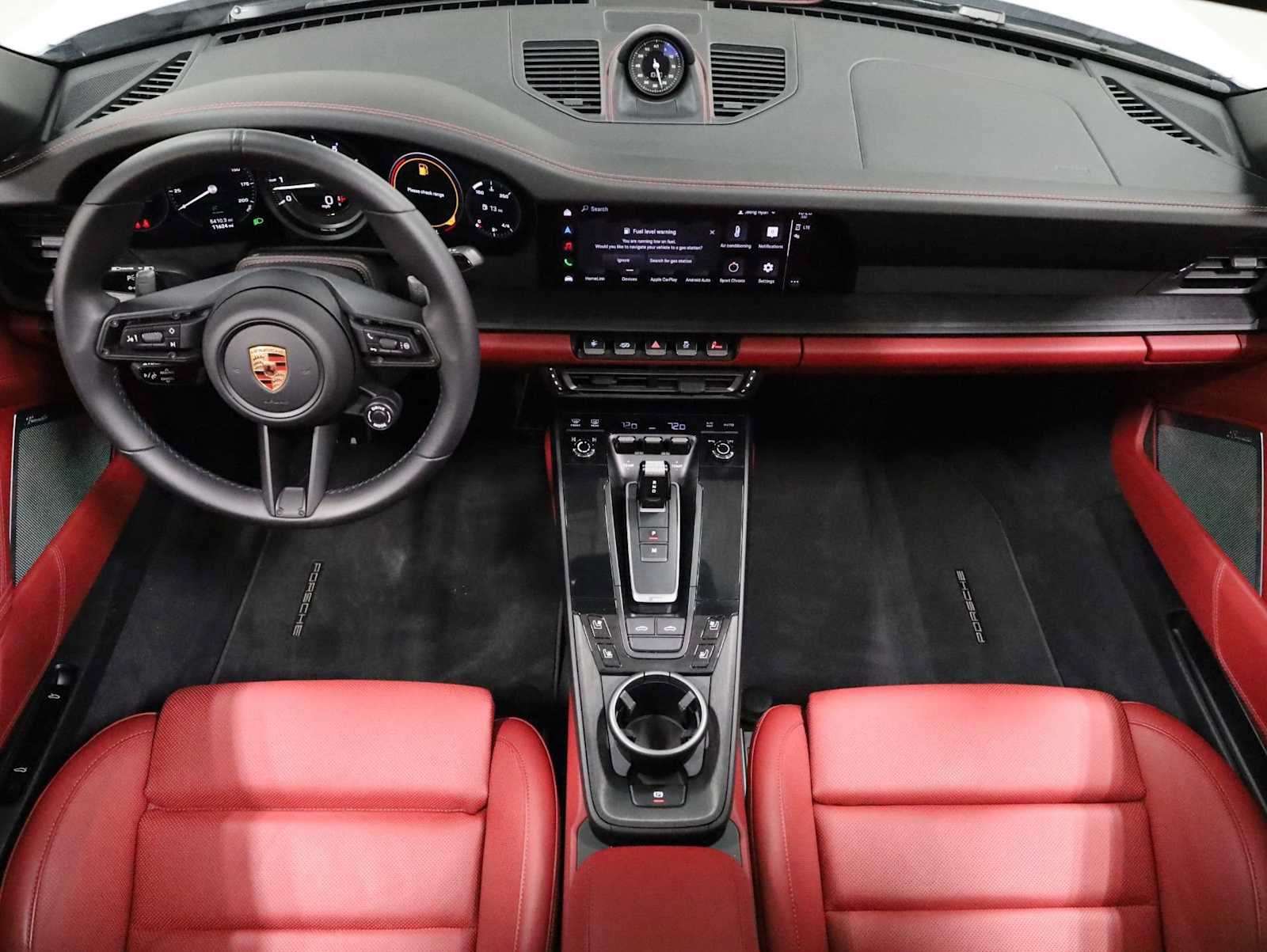 Certified 2024 Porsche 911 Targa 4 GTS AWD/4WD image 25