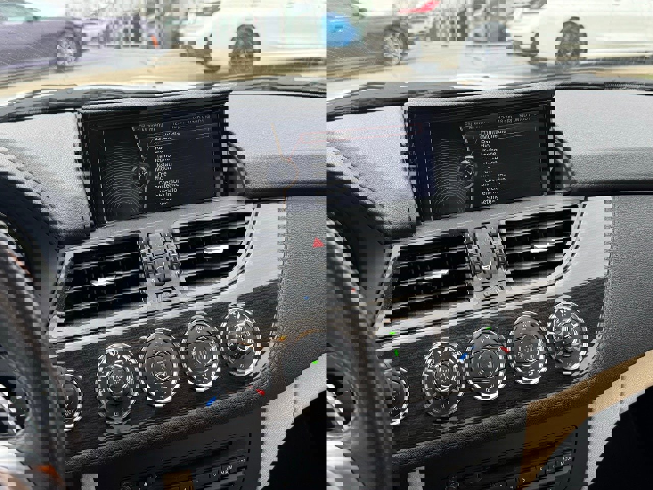 Used 2016 BMW Z4 sDrive28i image 8