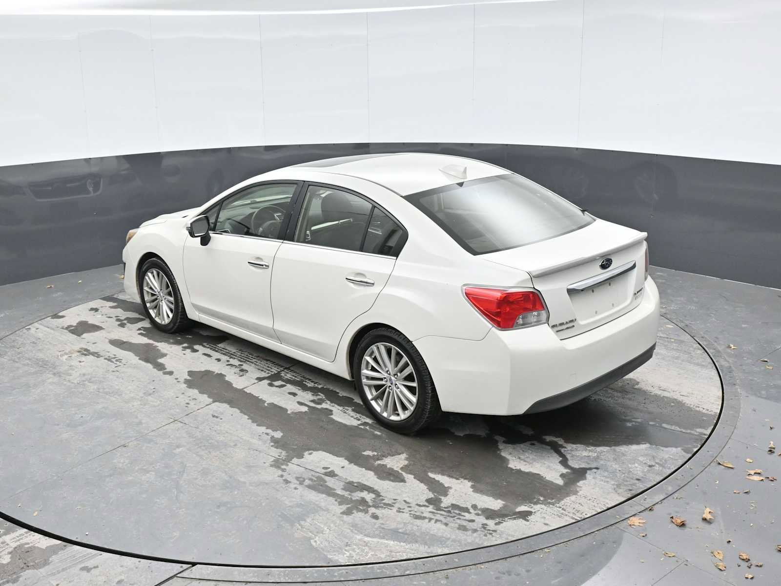 Used 2016 Subaru Impreza 2.0i Limited image 10