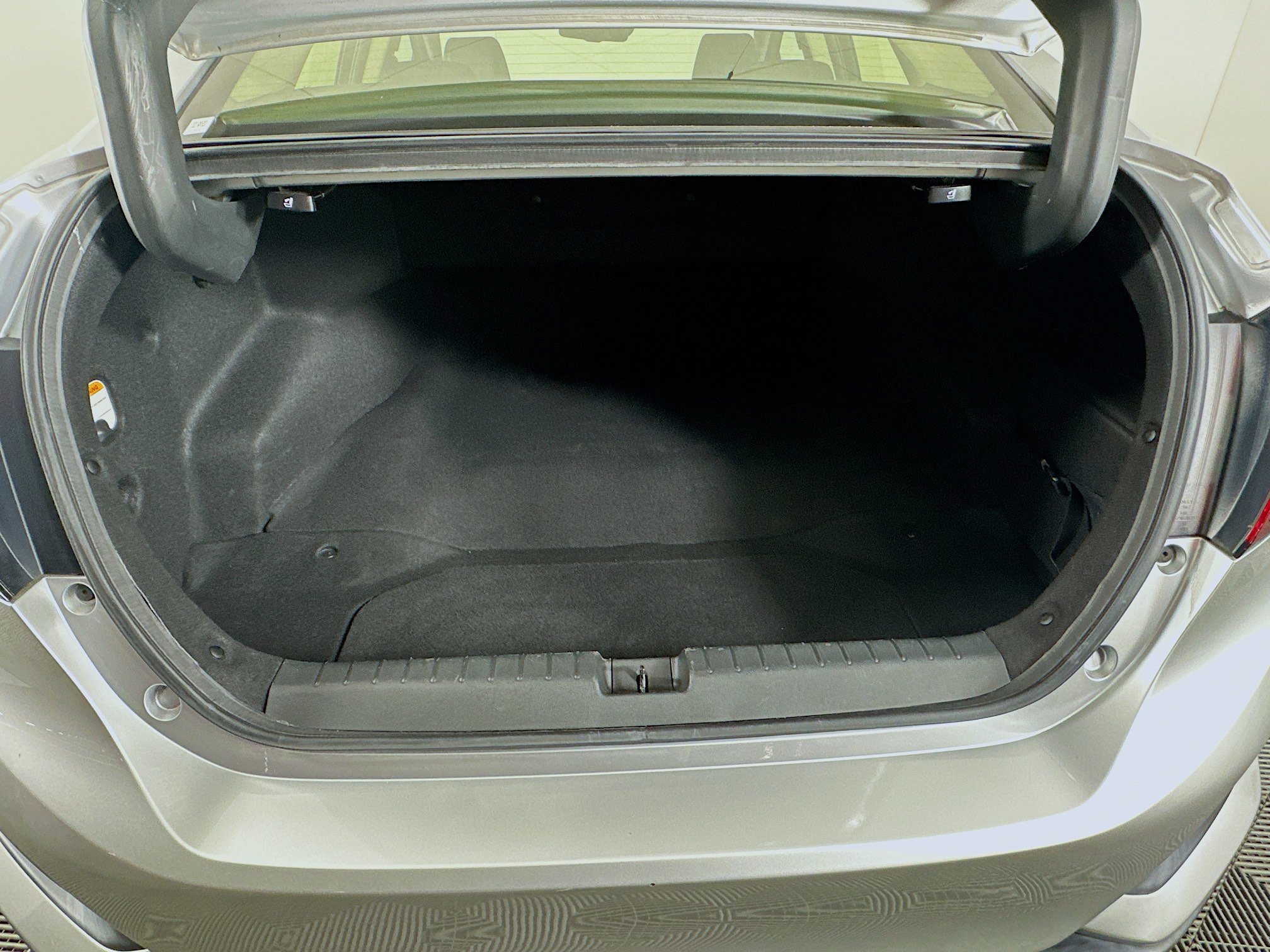 Used 2018 Honda Clarity Touring image 28