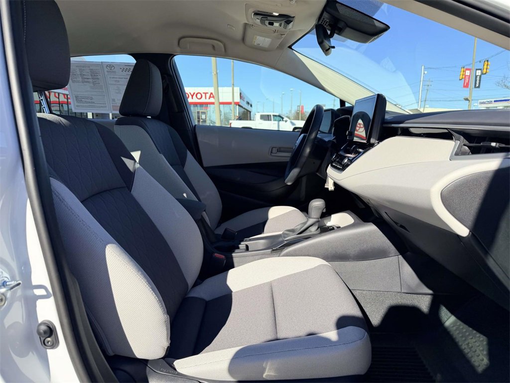 Used 2026 Toyota Corolla LE image 13