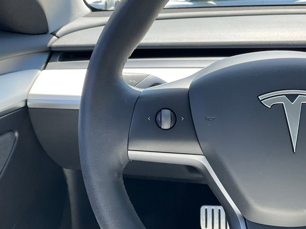 Used 2023 Tesla Model 3 Performance image 33