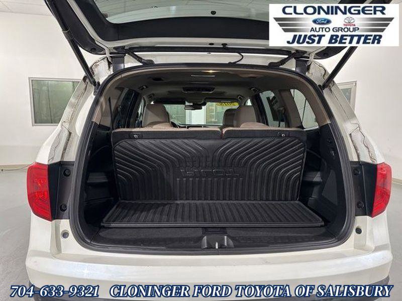 Used 2018 Honda Pilot Touring image 13