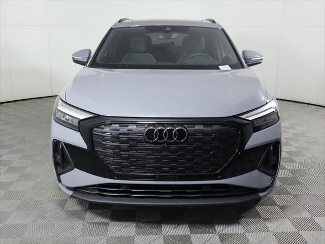 Used 2026 Audi Q4 e-tron Premium Plus w/ Premium Plus AWD/4WD image 2
