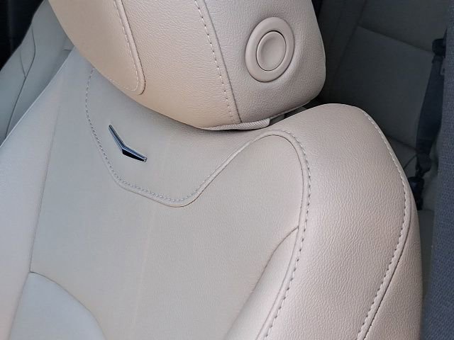 Used 2024 Cadillac XT4 Luxury w/ LPO, Floor Liner Package image 20