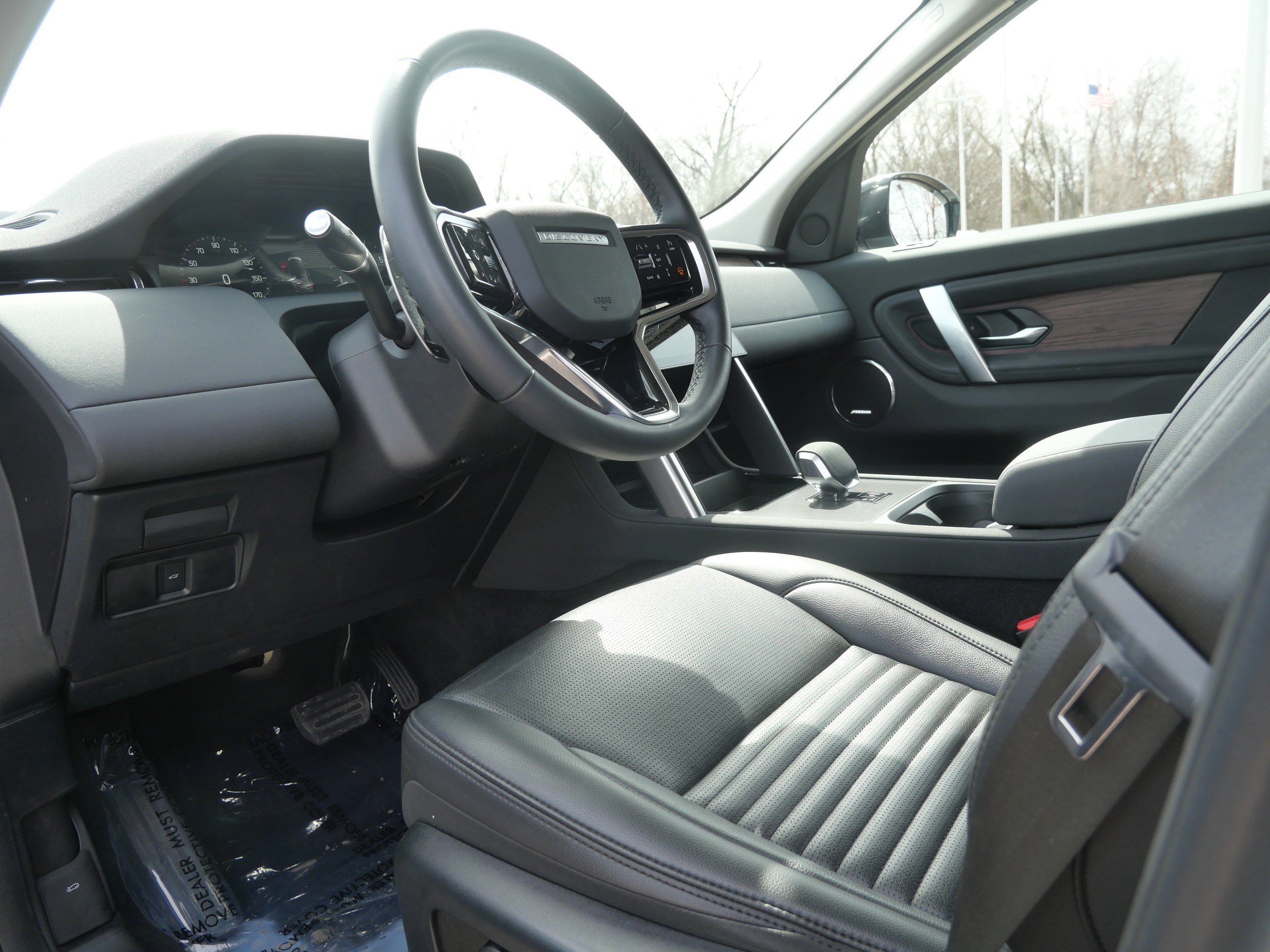 Certified 2024 Land Rover Discovery Sport S image 13