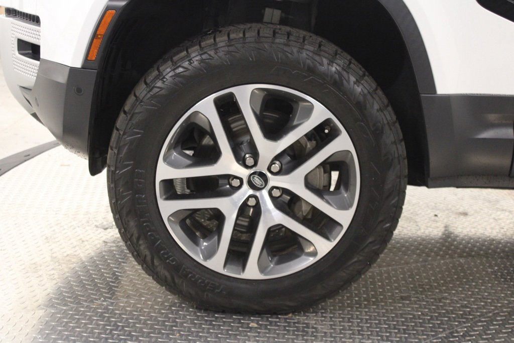 Used 2020 Land Rover Defender 110 HSE image 15