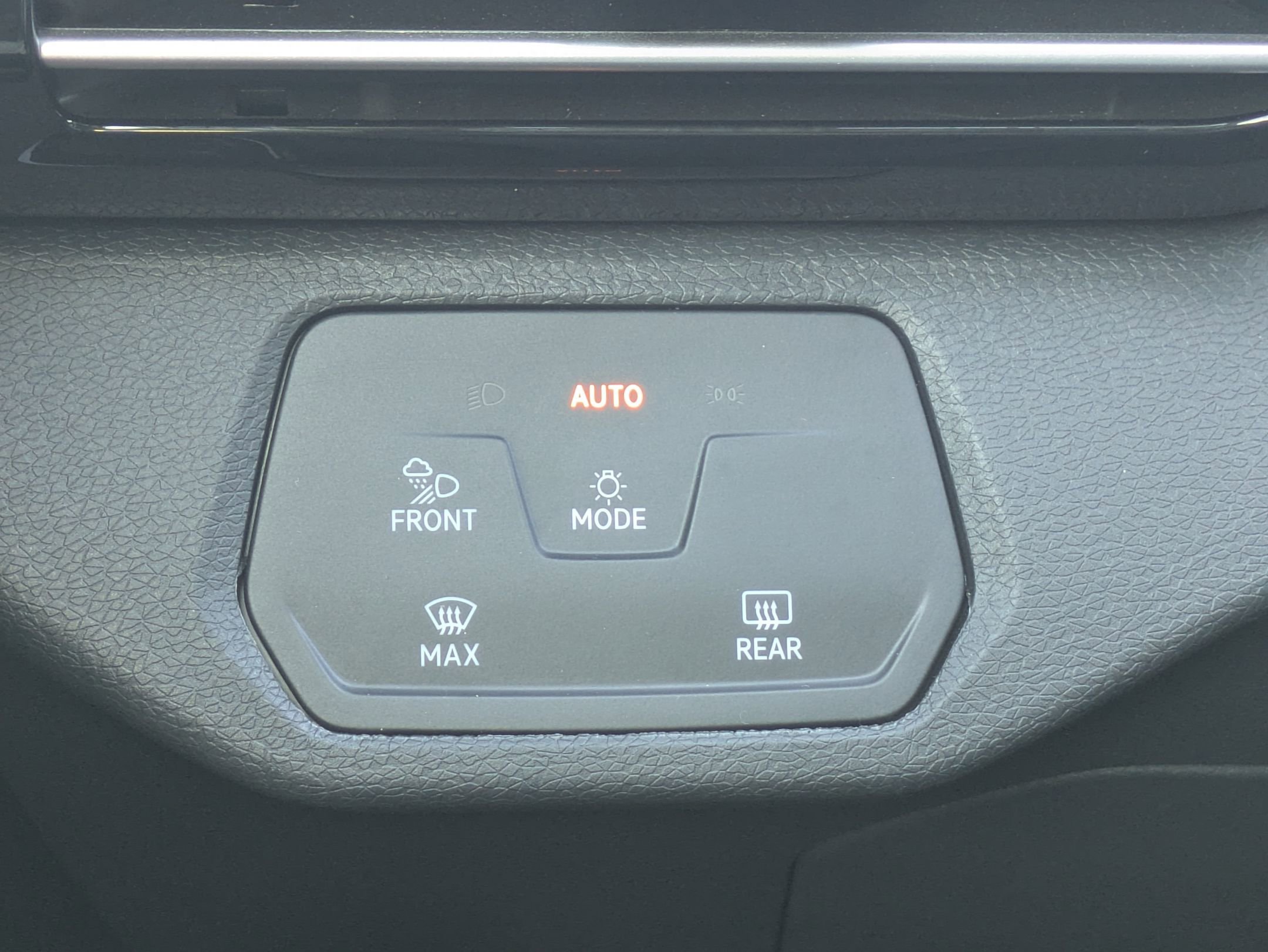 Used 2022 Volkswagen ID.4 Pro S w/ Gradient Package image 16