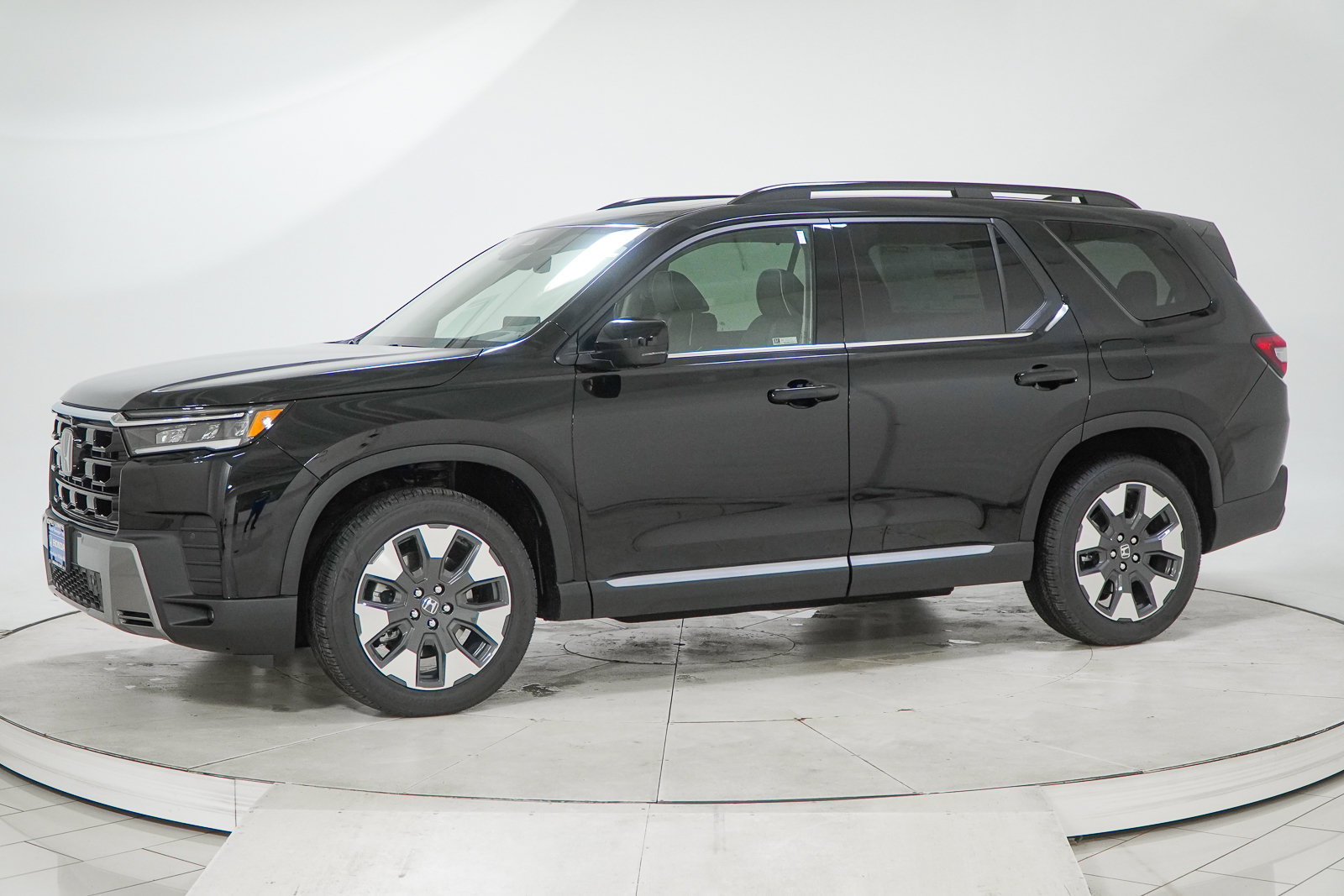 New 2026 Honda Pilot Elite image 4