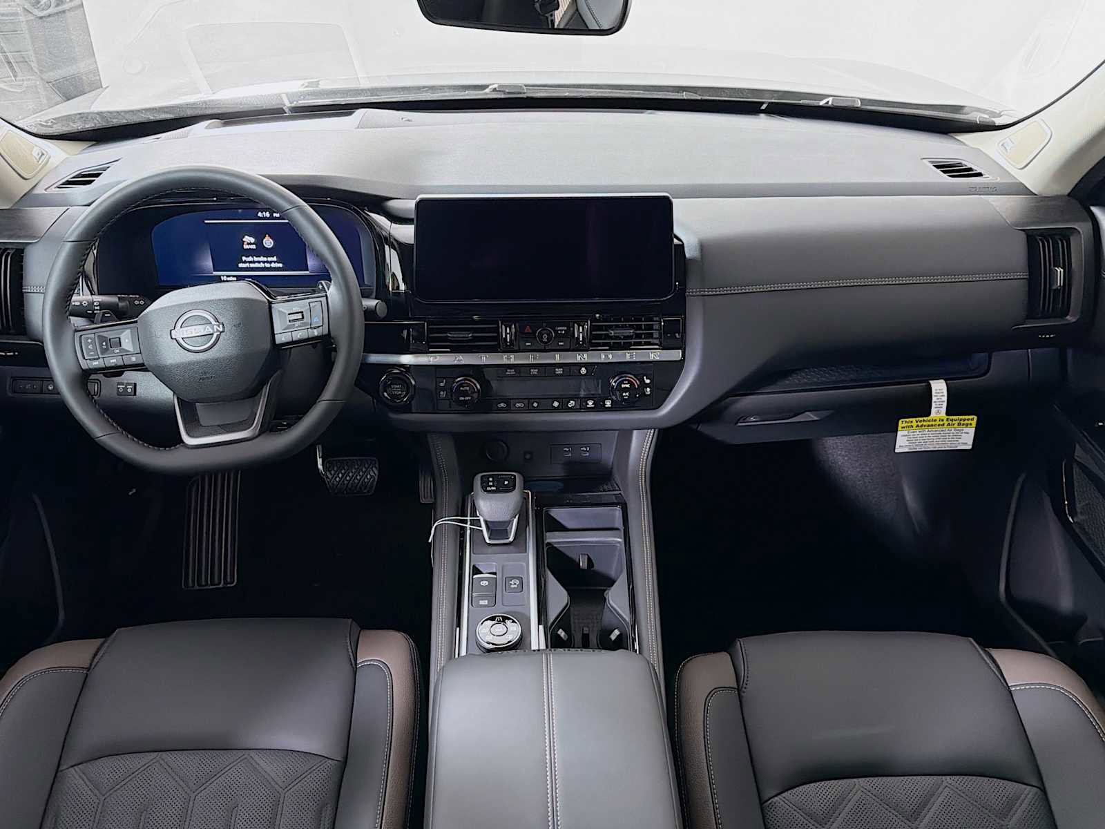 New 2026 Nissan Pathfinder Platinum image 3