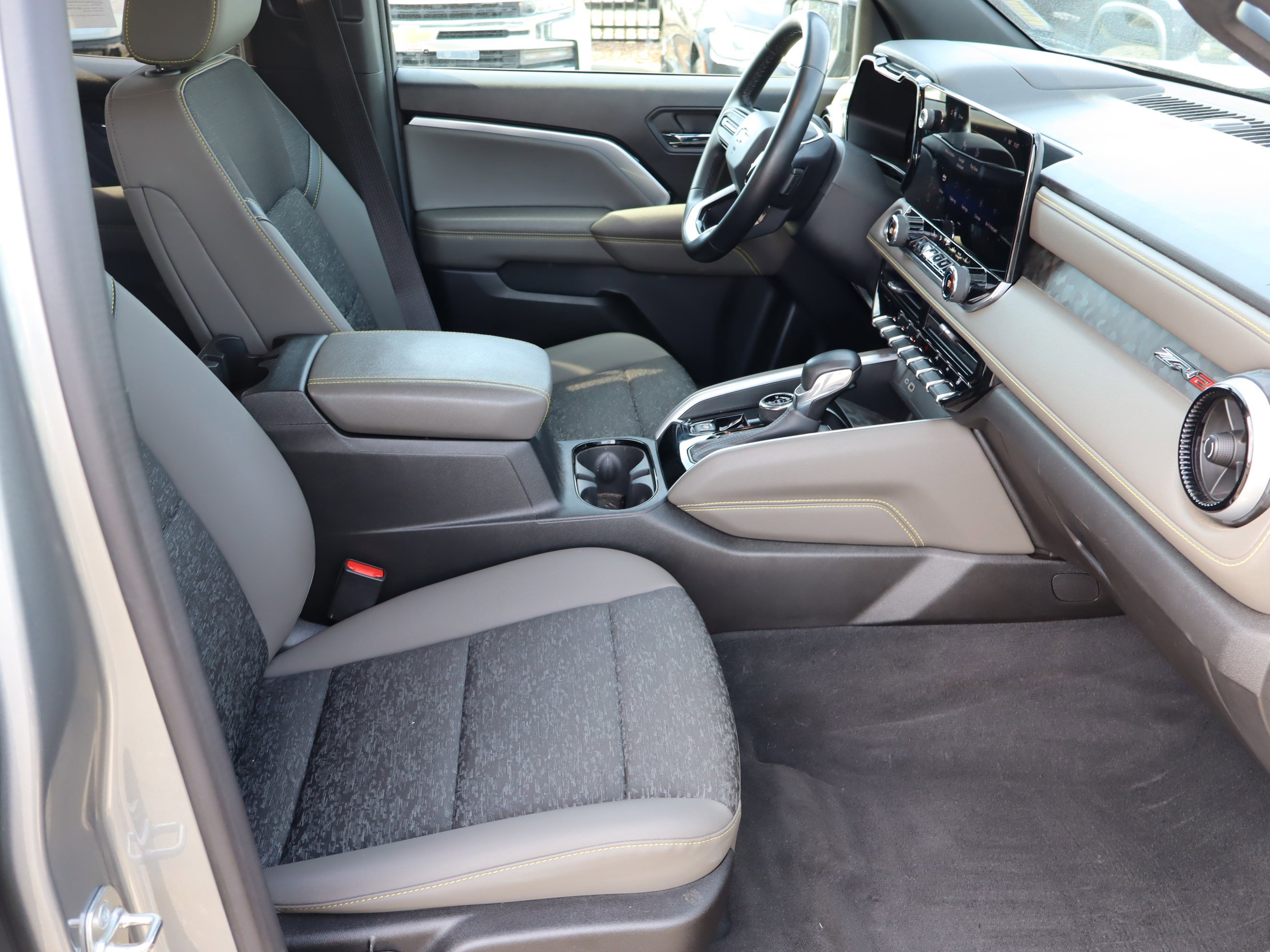 Certified 2024 Chevrolet Colorado ZR2 image 38