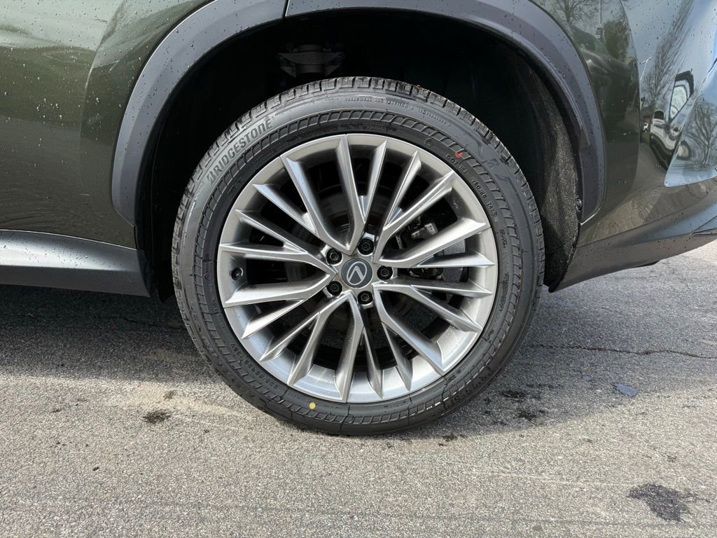 Used 2026 Lexus NX 350h AWD w/ Accessory Package (2T) image 26