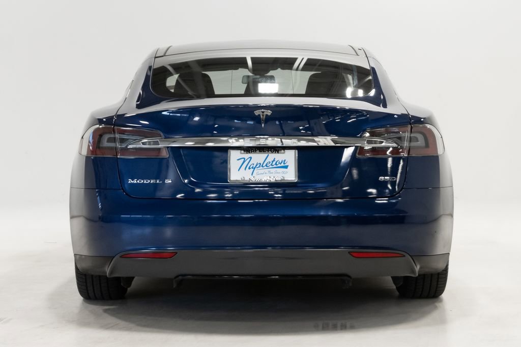 Used 2015 Tesla Model S 85D image 25