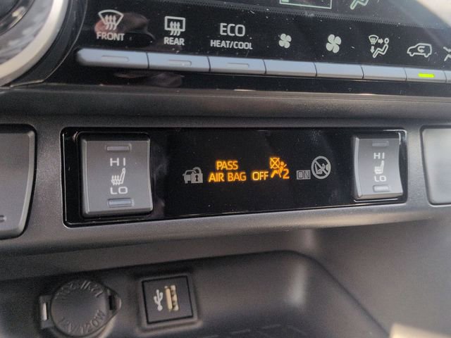 New 2025 Toyota RAV4 SE image 22