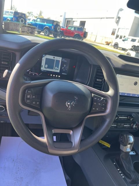Used 2022 Ford Bronco 4-Door AWD/4WD image 12