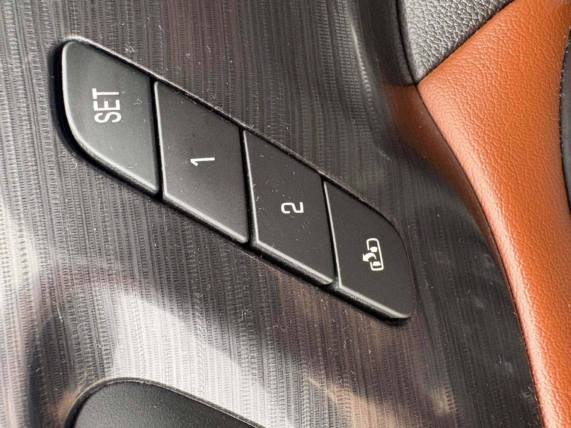 Used 2018 Chevrolet Traverse High Country image 19