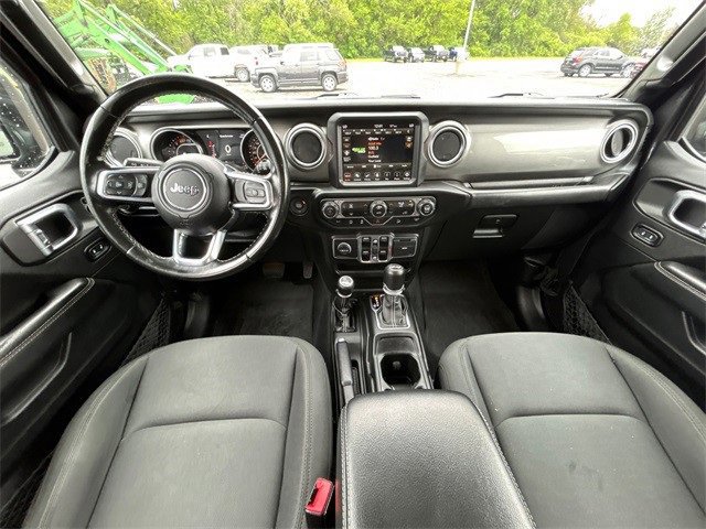 Used 2020 Jeep Wrangler Unlimited Sahara image 13